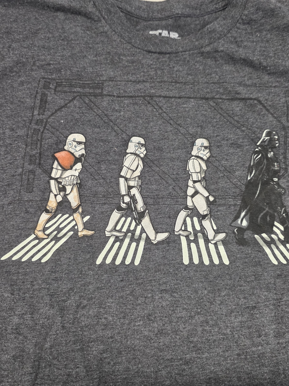 Star Wars-Beatles Abbey Road Themed T Shirt Dark Gray Men's Size XL - Picture 2 of 6